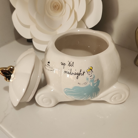 Disney Cinderella Pumpkin Trinket Box - Picture 2 of 7